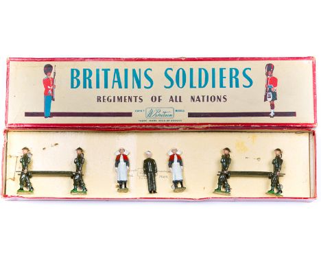 Britains Royal Army Medical Corps Unit set No.1723. 1946-59 Comprising 2x stretcher bearers with stretchers, one with patient