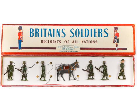 Britains Indian Army Service Corps set No.1898. 1940-59 7 pieces, British Officer with baton and tin helmet, 4 Indian soldier