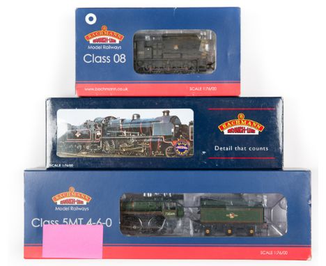3 Bachmann OO gauge locomotives. BR Standard Class 5MT 4-6-0 tender locomotive, 73049 (32-508). In lined green livery with la
