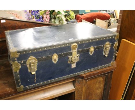 A VINTAGE PACKING TRUNK