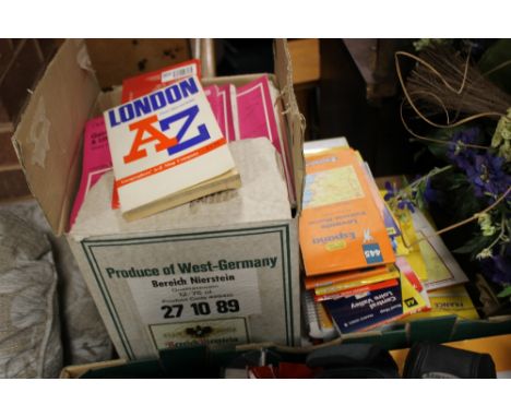A QUANTITY OF ORDNANCE SURVEY MAPS 