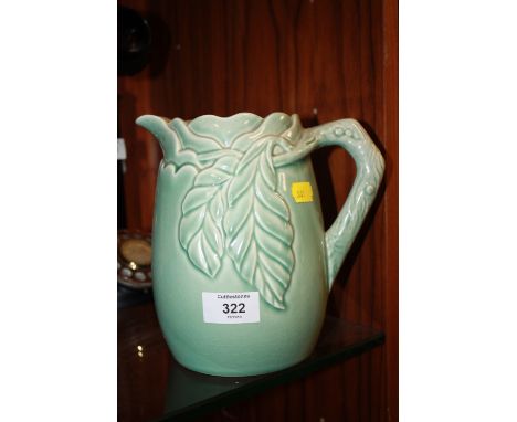 A CLARICE CLIFF NEWPORT POTTERY CERAMIC JUG