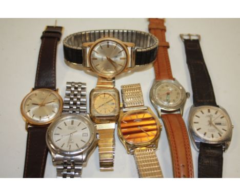A BAG OF VINTAGE WRISTWATCHES TO INCLUDE ROTARY AND MUDU EXAMPLES
