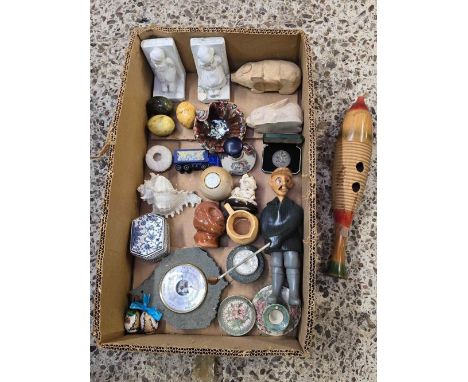 CARTON OF MISC CHINAWARE, SEA SHELLS, BAROMETER &amp; FIGURE OF A MAN PLAYING GOLF