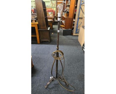 METAL STANDARD LAMP