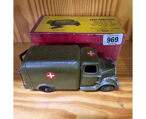 BRITAIN'S ARMY AMBULANCE WITH DRIVER WOUNDED MAN &amp; STRETCHER IN BOX