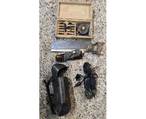 CARTON WITH TENNON SAW, A METAL SMOOTHING PLANE, A WEHRMACHT LIGHT MORSE MACHINE ZG601 &amp; A BOX OF LEITZ ROUTER BLADES