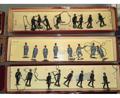2 BOXES OF BRITAIN'S THE 1ST KING GEORGE V OWN GURKHA RIFLES &amp; 1 OF THE EGYPTIAN ARMY INFANTRY