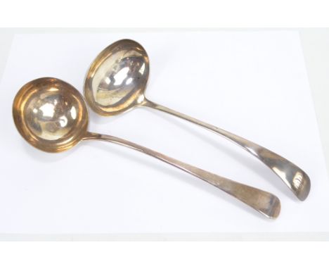 WILLIAM ELEY & WILLIAM FERN; a George III hallmarked silver Old English pattern soup ladle with circular bowl and crested fin