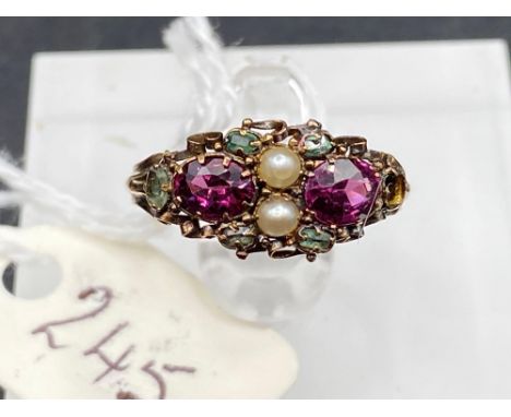 A GEORGIAN EMERALD AND ALMANDINE GARNET AND PEARL RING SIZE J