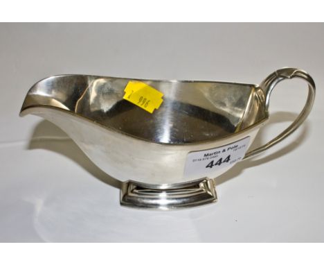 An art deco silver sauce boat, Birmingham 1938
