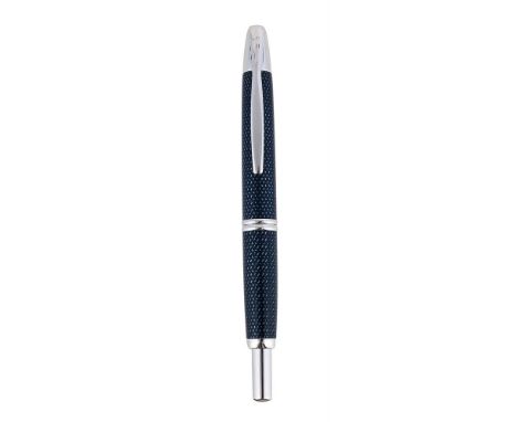 
	
		PILOT, CAPLESS
		A STEEL AND BLUE RETRACTABLE FOUNTAIN PEN
		Cap and Barrel: Blue resin with polished steel fittings
		N