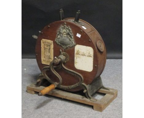 A Kent's oak rotary knife cleaner 