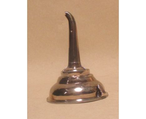 A Georgian silver wine funnel and a silver inkwell (2) 