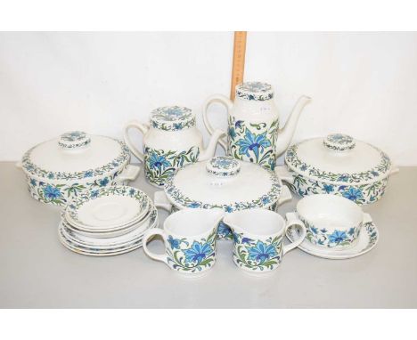 Quantity of Midwinter Spanish Garden table wares