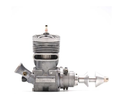 Dooling '61' aero model aircraft engine, 10cc sparkie, USACondition report:The engine is in good condition, with no signs of 