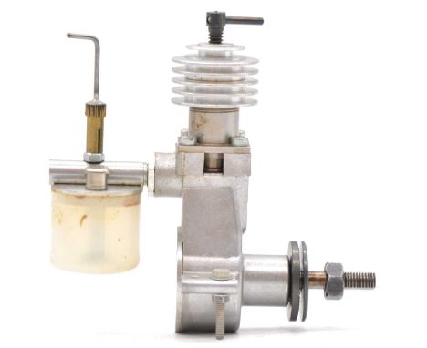 Gordon Burford replica of Deezil aero model aircraft engine, 2cc diesel, Australia, boxed