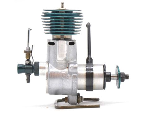 Richard Gron aero model aircraft engine, 2.5cc glow-diesel hybrid, Czech Republic