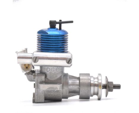 D.C. 'Rapier' aero model aircraft engine, 2.5cc diesel, blue head, UK