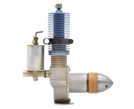 Richard Gron 'Long Stroke' aero model aircraft engine, 2.5cc diesel, 10mm/32mm, Czech Republic