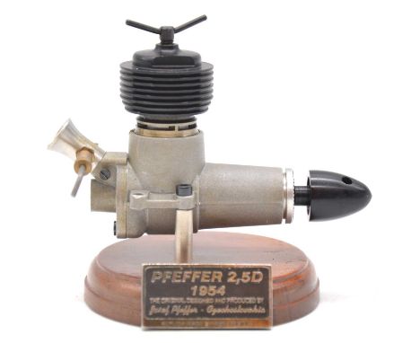 Pfeffer 2.5D aero model aircraft engine, 2.5cc diesel, 1954 replica by NBN Engines, Czech Republic, boxed