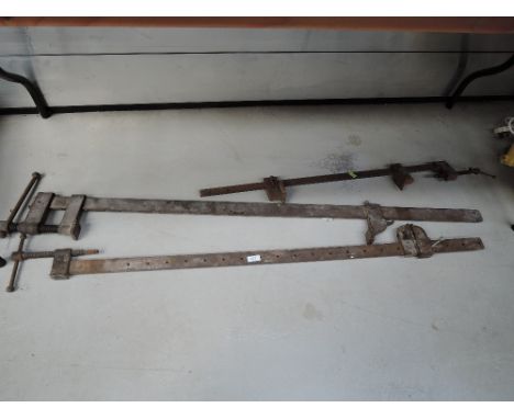 A selection of sash clamps