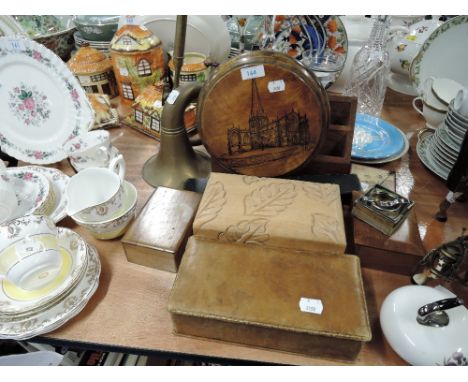 A selection of wooden trinket boxes and similar brass car hornCONDITION REPORT - CAR HORN - RUBBER SQUEEZER NOT IN TACT