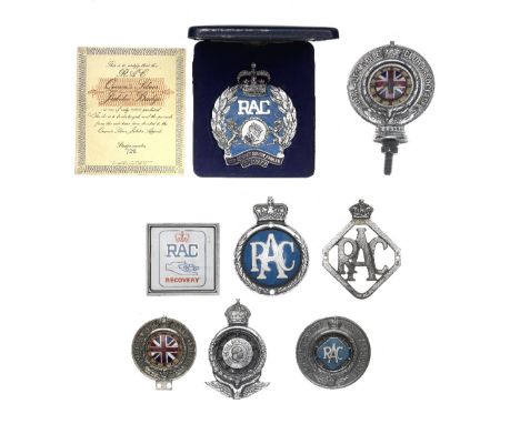 A cased Queen's Silver Jubilee RAC commemorative enamel badge, 1977,produced for the RAC by Manhattan-Windsor, limited editio