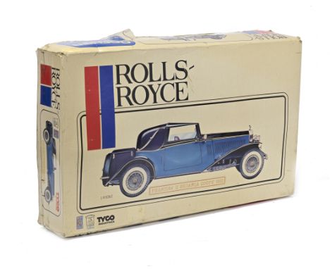 A boxed Rivarossi/Pocher 1:8 scale model kit of a 1932 Rolls-Royce Phantom II Sedanca Coupe, Italian,part-made, completeness 