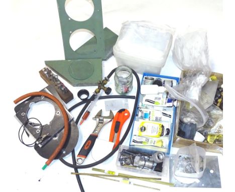 Various tool bits, accessories, etc., piping, Watson Marlow accessory, 10cm high, various bits, fittings, plastic specimen ba