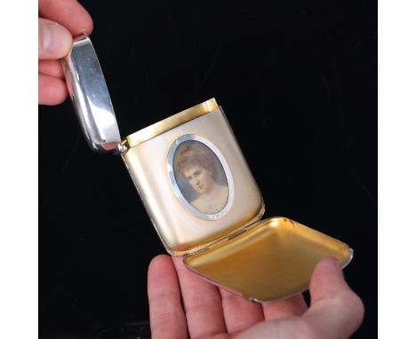 A late Victorian silver portrait miniature cigarette case, Goldsmiths &amp; Silversmiths Co Ltd, London 1900, curved rectangu
