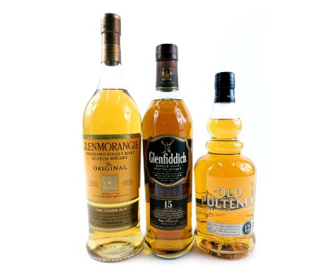 Three bottles of single malt scotch whisky, comprising oak aged twelve years, 70cl bottle, Glenfiddich fifteen year old, 70cl