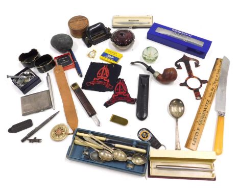 Miscellaneous items, to include a silver engine turned cigarette or calling card case, propelling pencil, paperweights, pens,