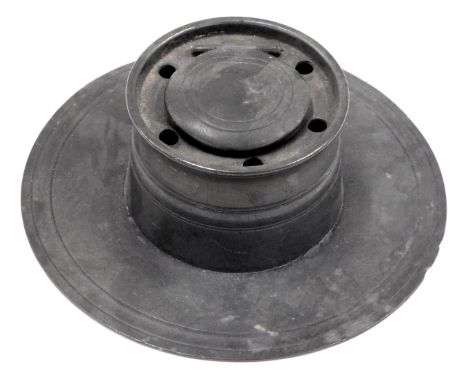 A 19thC pewter inkwell, with hinged cover and circular base, 19cm wide. 