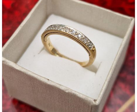 9ct Gold Pull Out "I Love You" Diamond Ring - size P