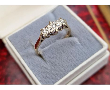 9ct Gold 3 Stone Diamond Ring - size O