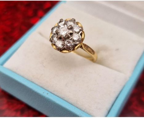18ct Vintage Diamond Cluster Ring, size L and 4.05g (cut)