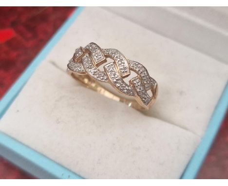 9ct Gold and Diamond Celtic Ring - size P+0.5, 2.8g