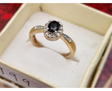 9ct Gold Sapphire and Diamond Ring - size L