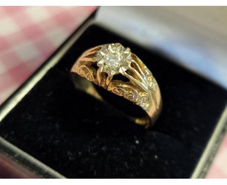 9ct Gold Gents Vintage Dress Ring, 3.9g, size S