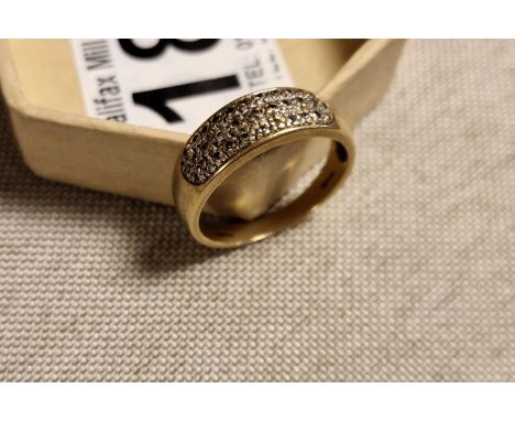 9ct Gold and Diamond Cluster Eternity Ring - 3.46g and size P