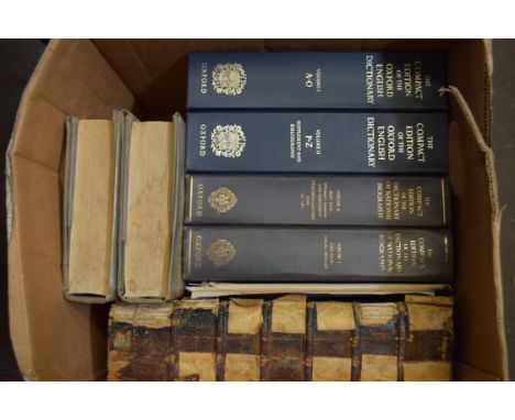 BOX OF MIXED BOOKS TO INCLUDE VARIOUS VINTAGE DICTIONARIES