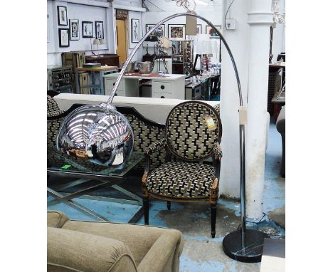 CURVED FLOOR LAMP, adjustable, marble base, approx 170cm. 