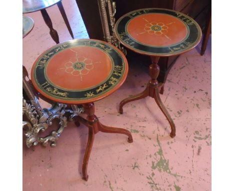 LAMP TABLES, a pair, Georgian Revival Etruscan style black and oxblood painted with circular tops on tripod supports, each 40