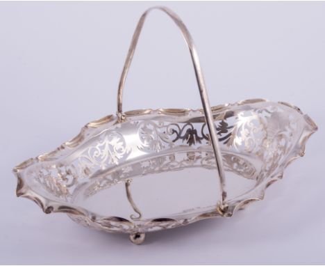 An Edwardian silver navette-shape dessert basket, by R. F. Mosley & Co., Sheffield 1910, pierced scroll foliate decoration, s