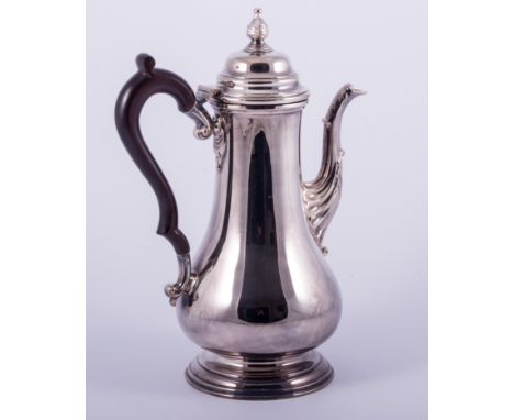 A George II style silver pear-shaped coffee pot, by J.B. Chatterley & Co., Birmingham 1989, drawn pear-shape form, ogee domed