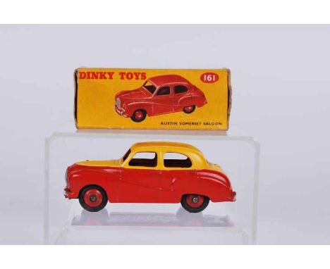 Dinky toys 161 Austin Somerset saloon boxed