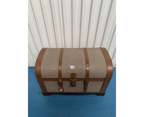 Dome trunk with leather straps and material top, 25"w x 14"d x 16.5"h