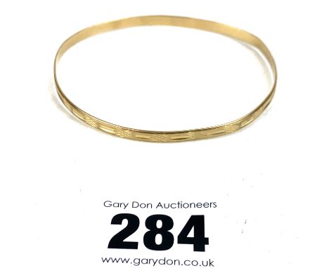 9k gold bangle, w: 5.8 gms