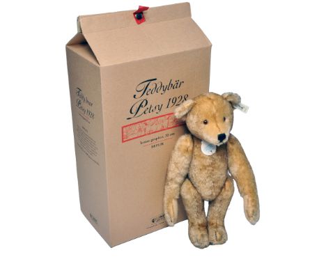 Steiff limited edition Teddy Bear 'Petsy' 1928 replica 2171/4000 pieces. Brown tipped mohair, jointed, hand-stitched nose and